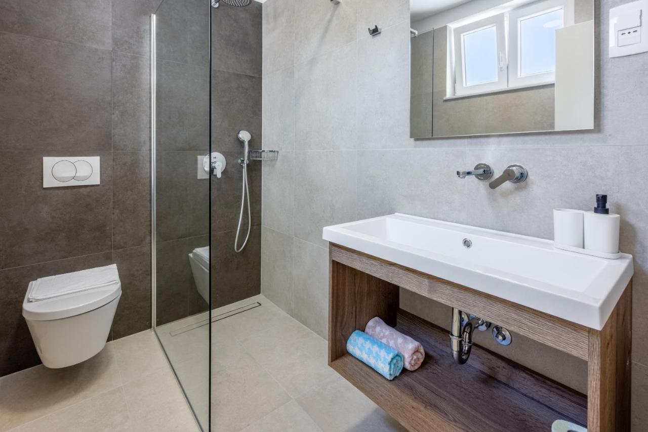 Luxury Apartments Lovorka 3 & 4***/**** Selce Εξωτερικό φωτογραφία