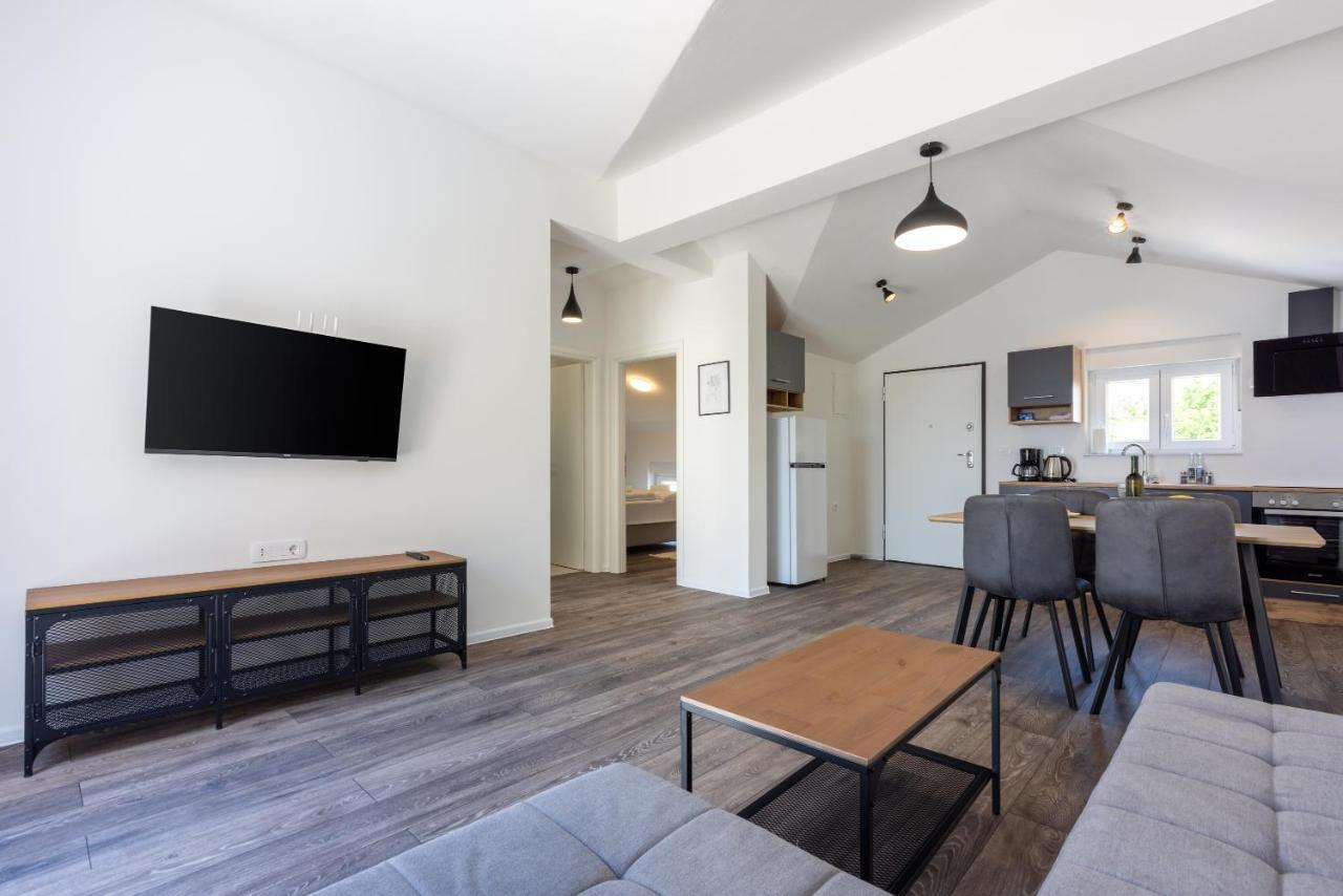 Luxury Apartments Lovorka 3 & 4***/**** Selce Εξωτερικό φωτογραφία