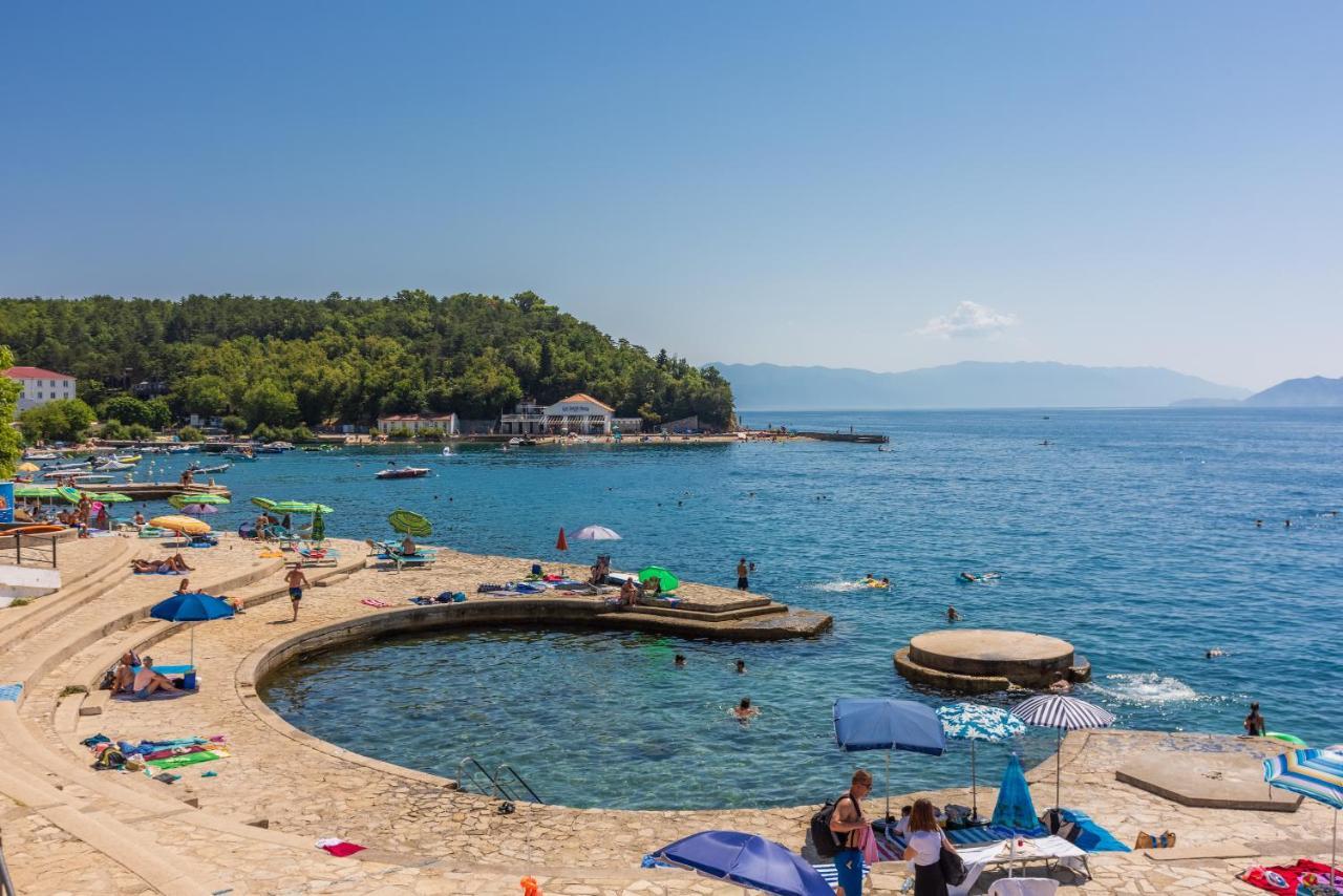 Luxury Apartments Lovorka 3 & 4***/**** Selce Εξωτερικό φωτογραφία