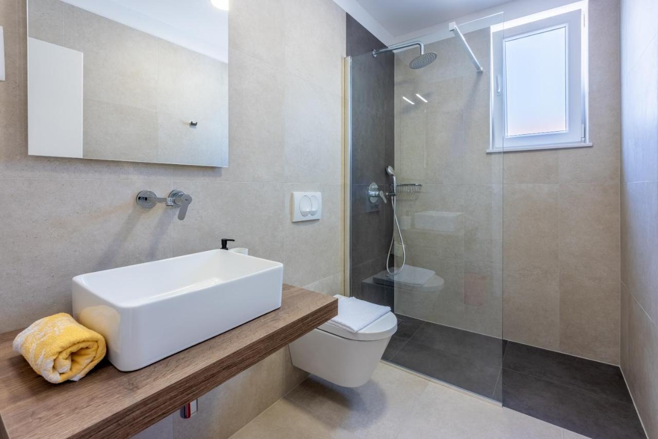 Luxury Apartments Lovorka 3 & 4***/**** Selce Εξωτερικό φωτογραφία